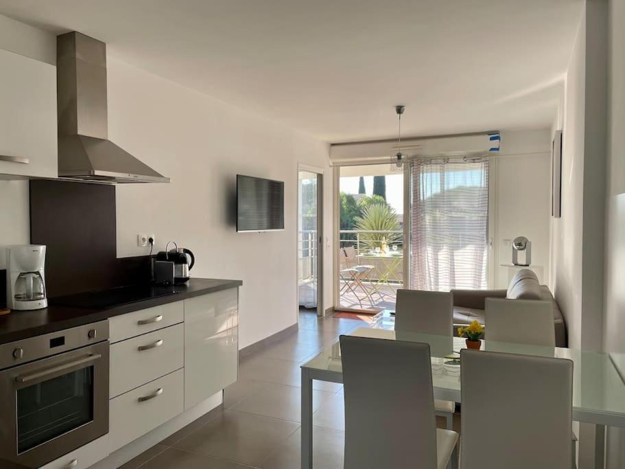 17 - Appartement Neuf, Parking Terrasse Et Jolie Vue Bandol Exterior foto